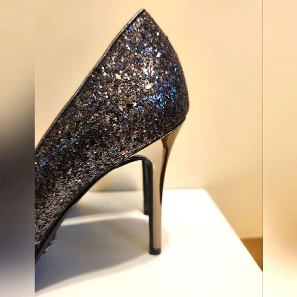 Michael Michael Kors "Claire" Gunmetal Glitter Encrusted Pumps Sz.7 Ret $130 - Picture 2 of 8